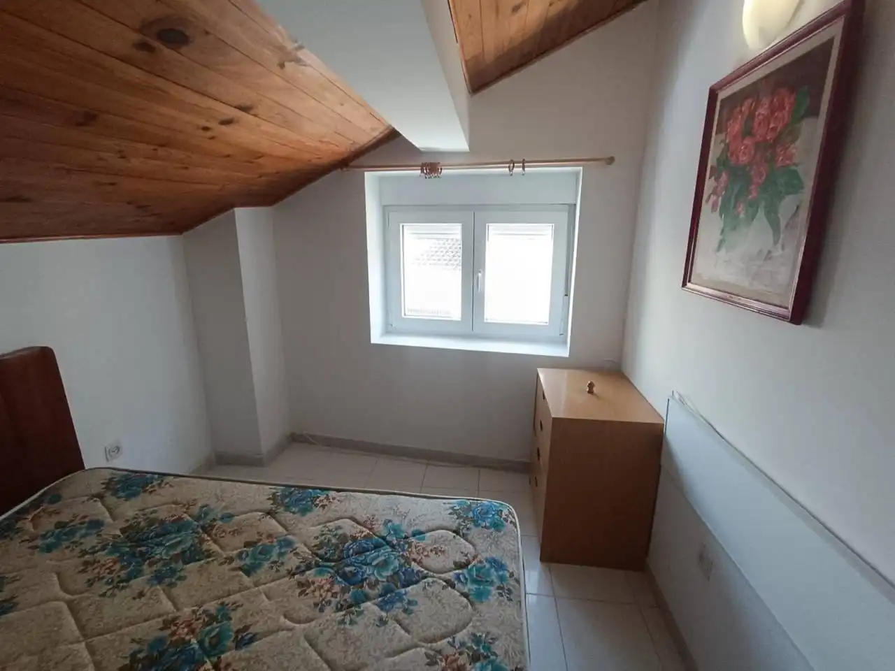 Dormitori de Casa o xalet de lloguer en Gargantilla del Lozoya amb Calefacció
