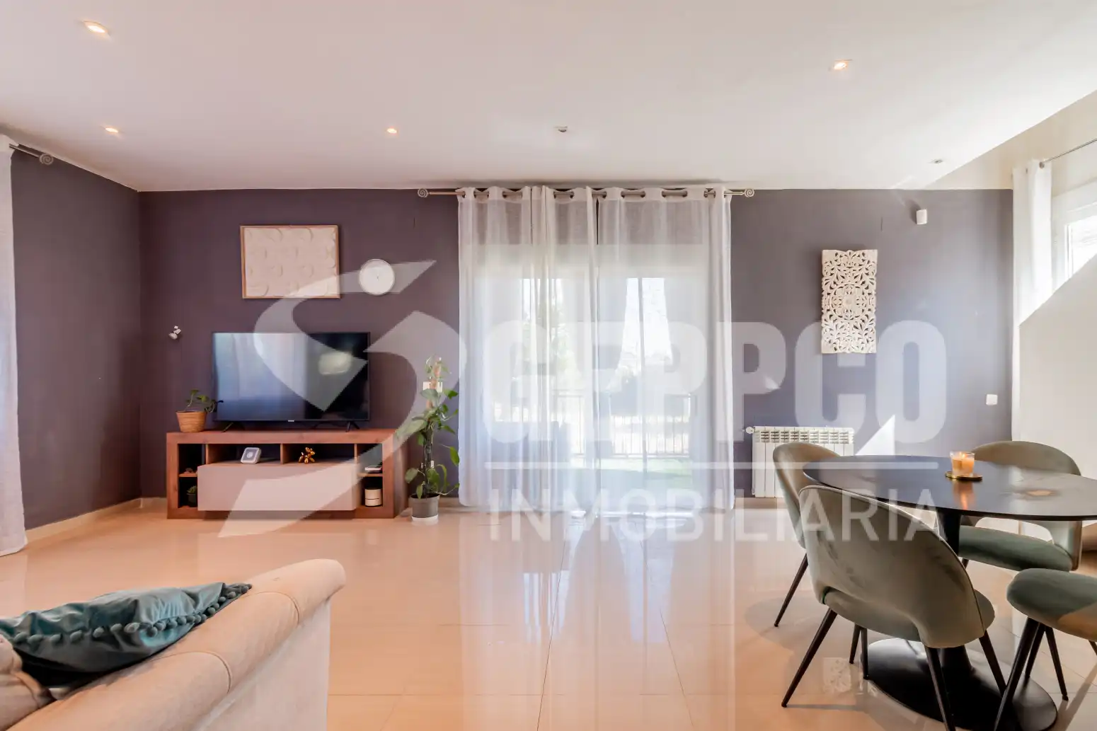 Sala de estar de Casa o chalet en venta en Trijueque con Jardín privado