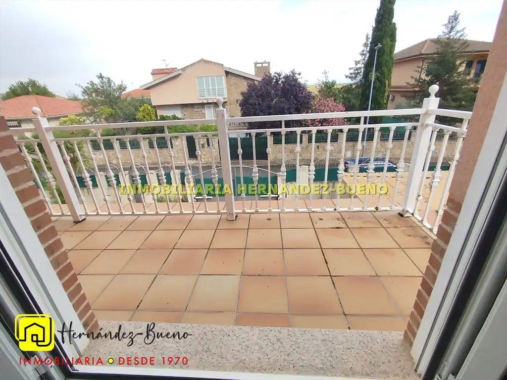 Jardín de Casa o chalet en venta en Calvarrasa de Abajo con Calefacción, Jardín privado y Terraza