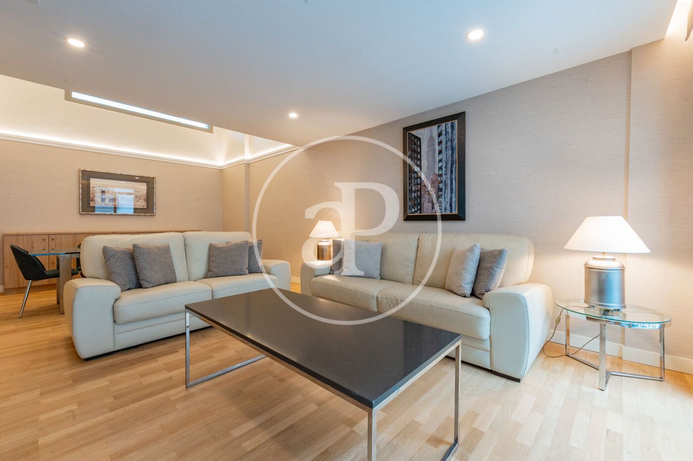 Living room of Flat for rent in  Madrid Capital  with Air Conditioner, Heating and Terrace