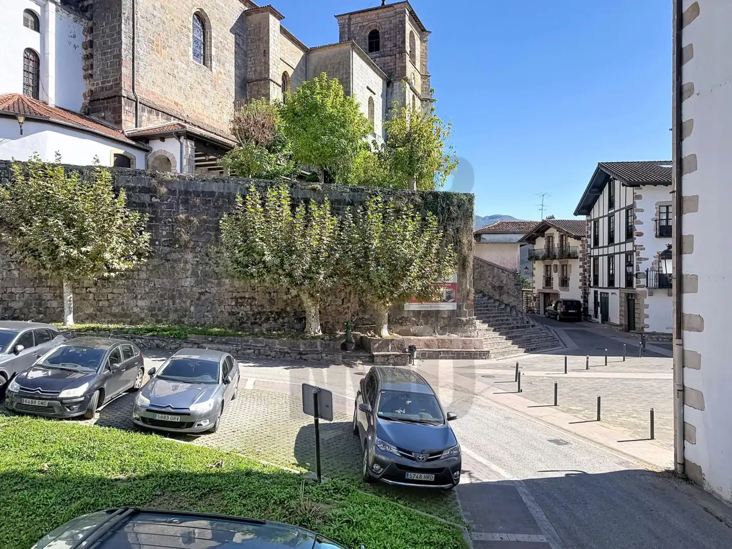 Außenansicht von Country house zum Verkauf in Bera, Navarra