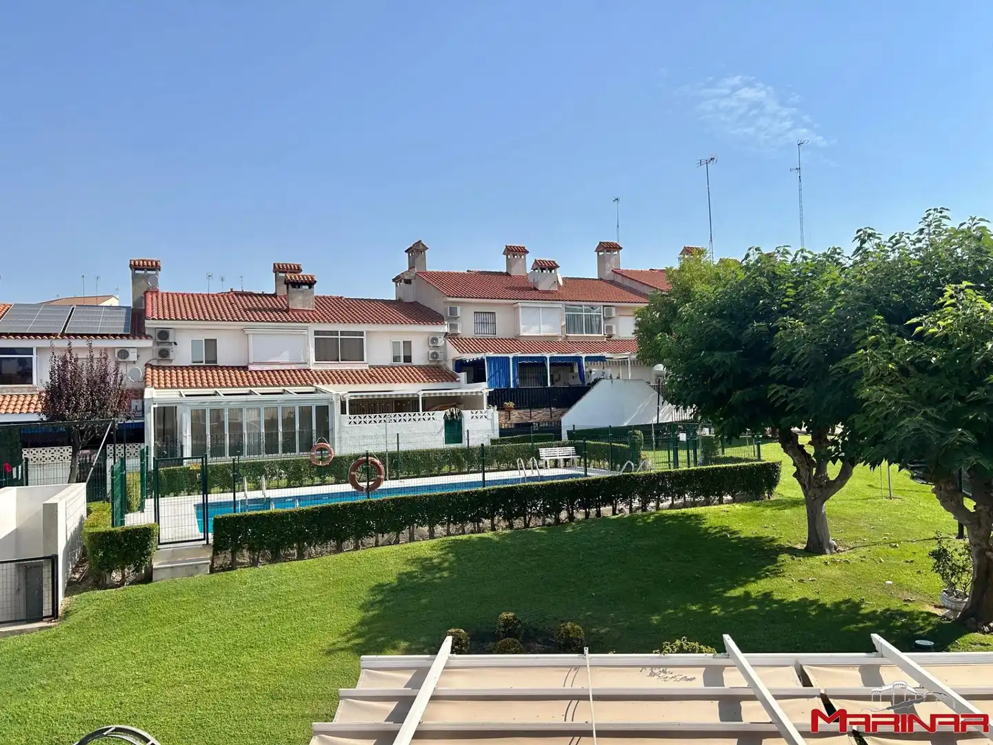 Vista exterior de Casa adosada en venta en Seseña con Aire acondicionado, Calefacción y Jardín privado