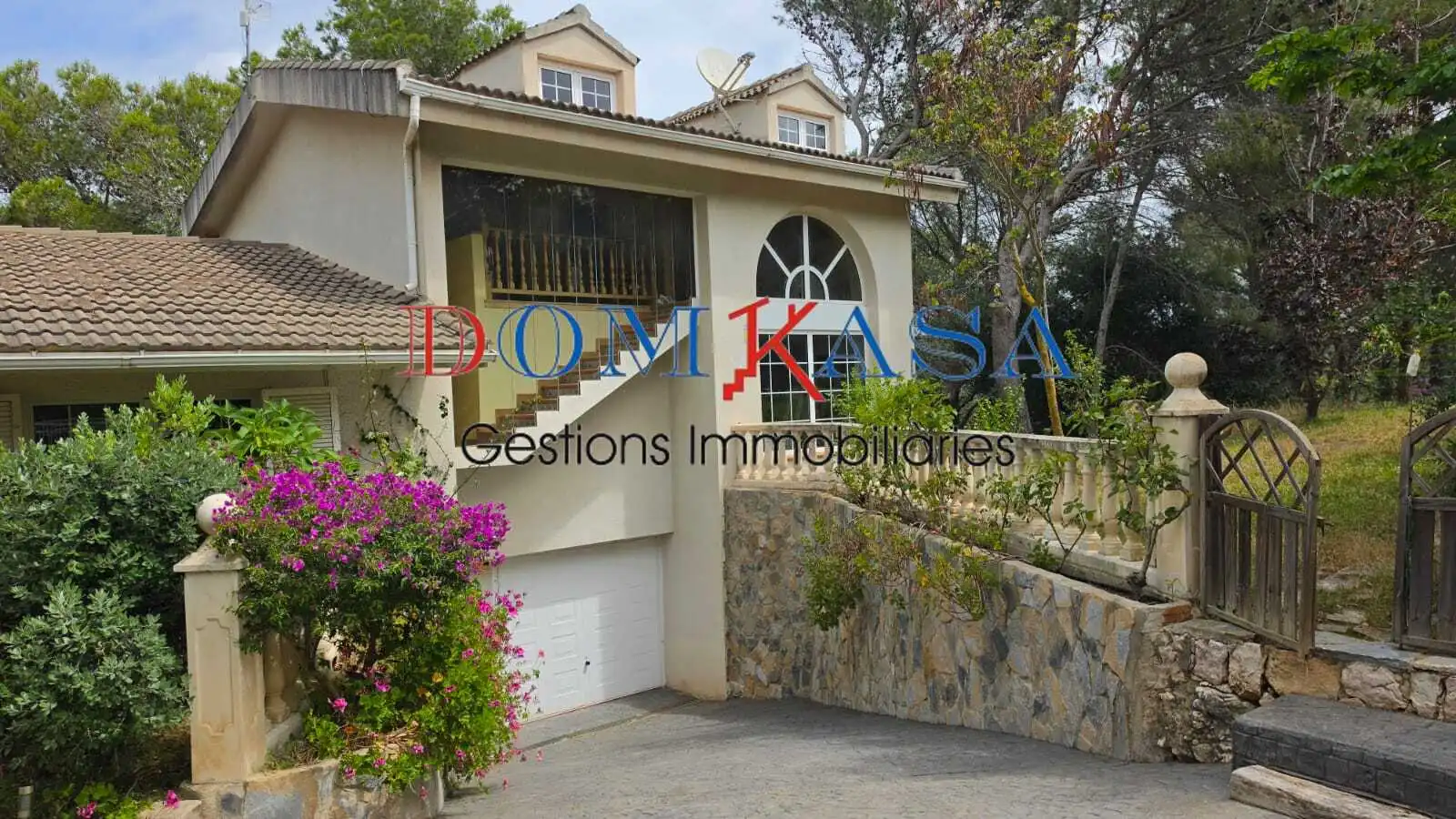 Vista exterior de Casa o chalet en venta en Tortosa con Terraza, Piscina y Amueblado