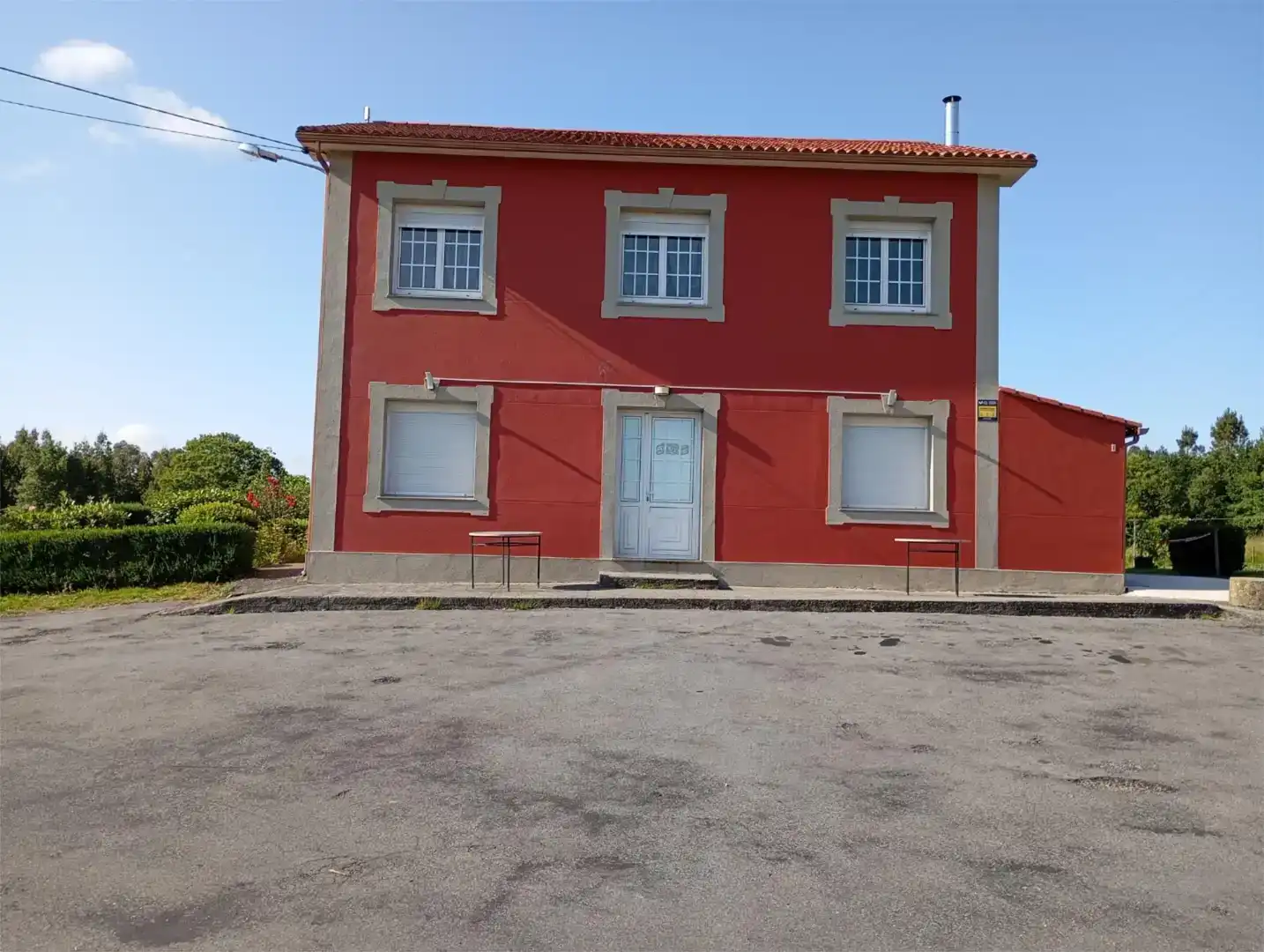 Vista exterior de Local de alquiler en Monfero