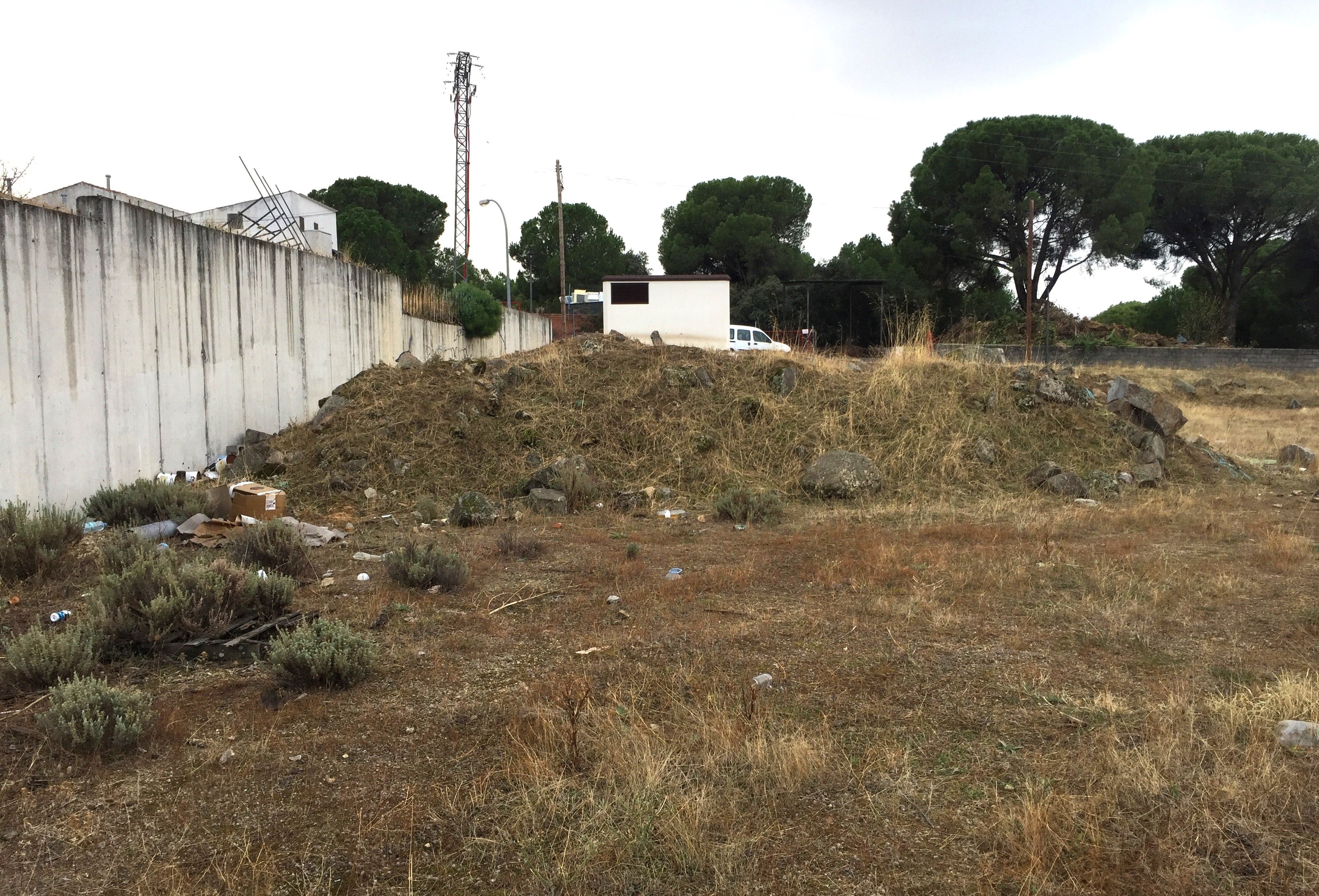 Industrial land for sale in Cota, La Adrada