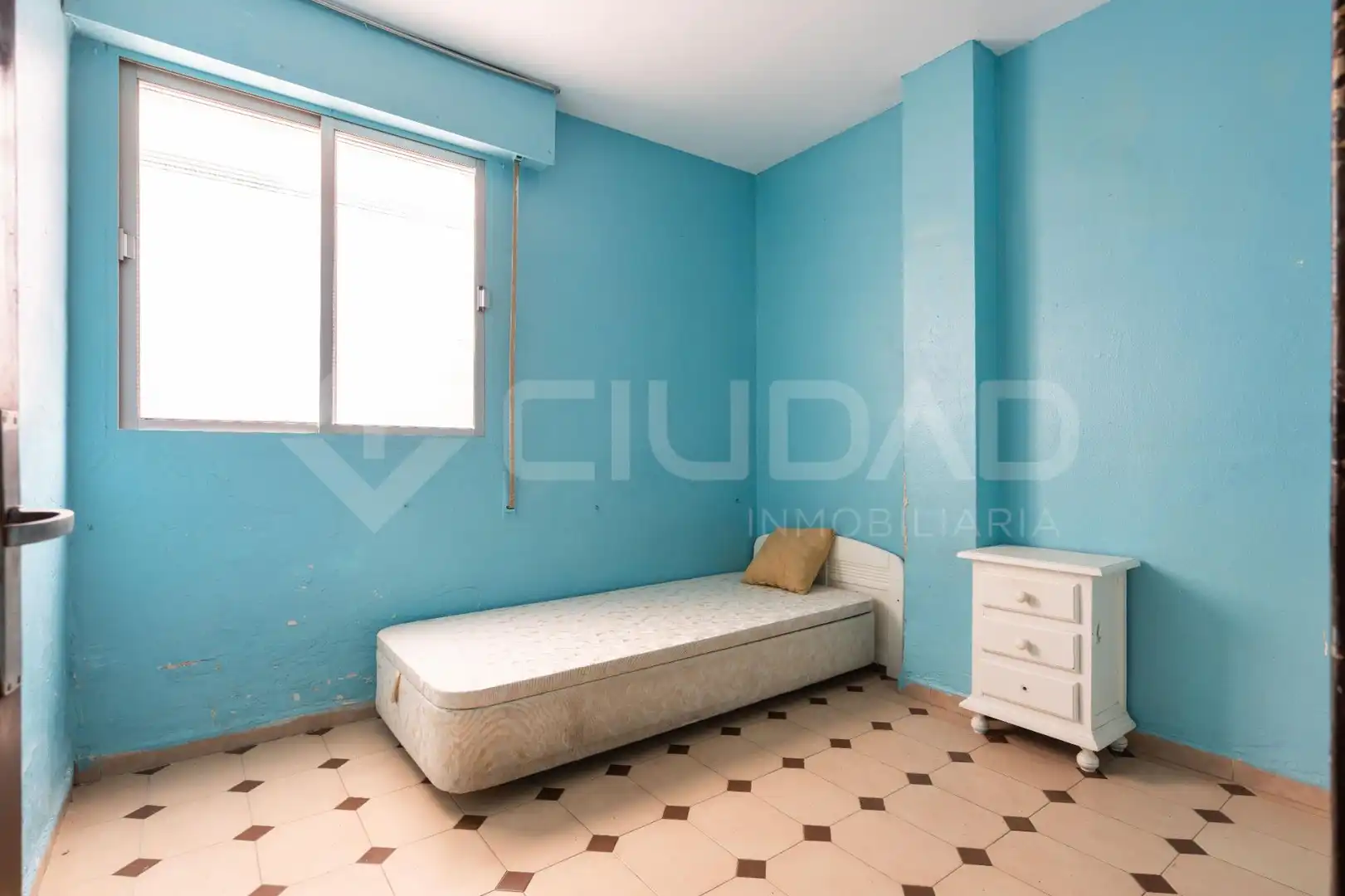 Bedroom of Flat for sale in Nervión