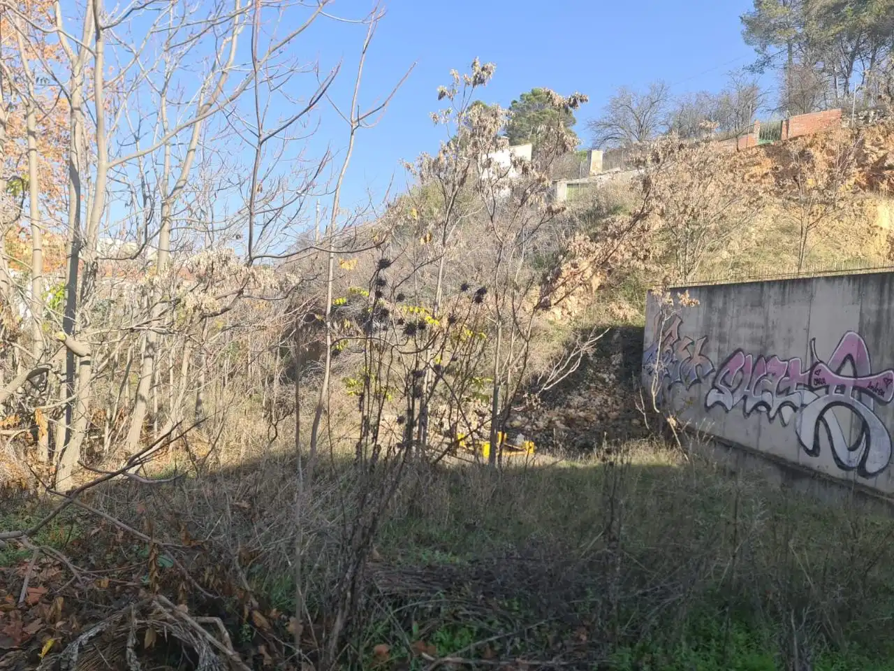 Residential land for sale in Calle de José Antonio