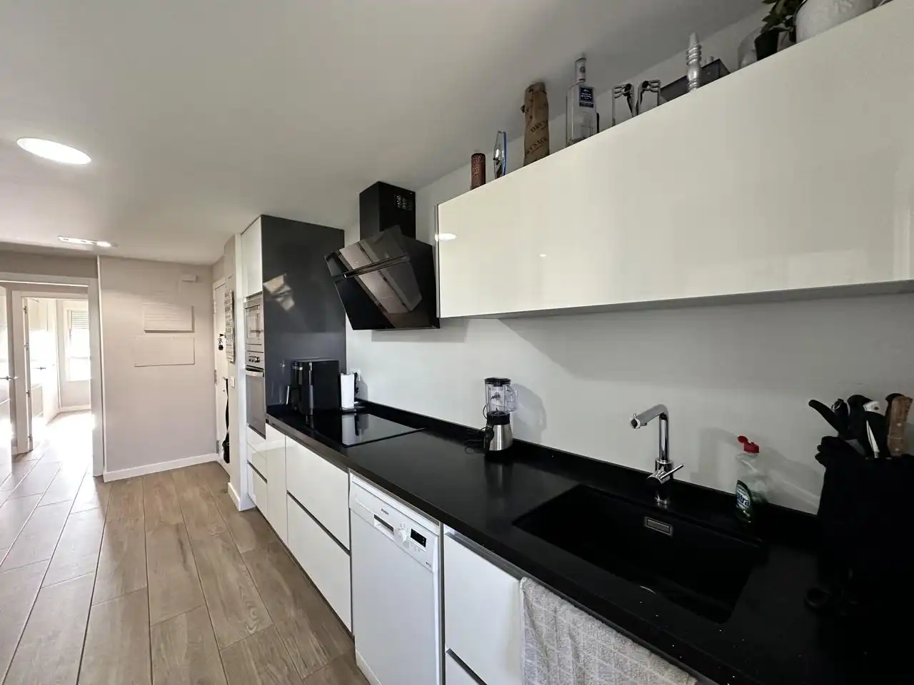 Kitchen of Flat for sale in Alicante / Alacant  with Air Conditioner, Parquet flooring and Storage room