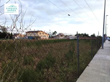 Terreny residencial en venda a L'Aldea
