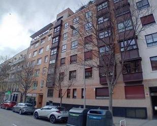 Exterior view of Duplex for sale in  Madrid Capital