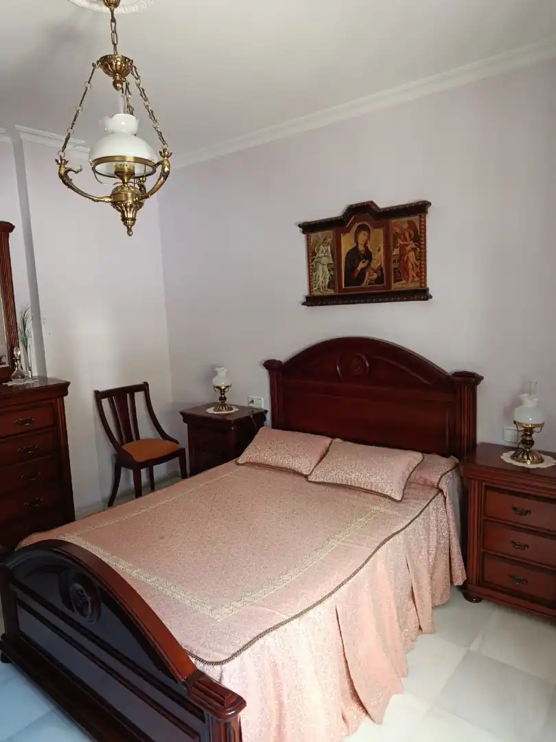 Schlafzimmer von Wohnung zur Miete in Olivares mit Möbliert