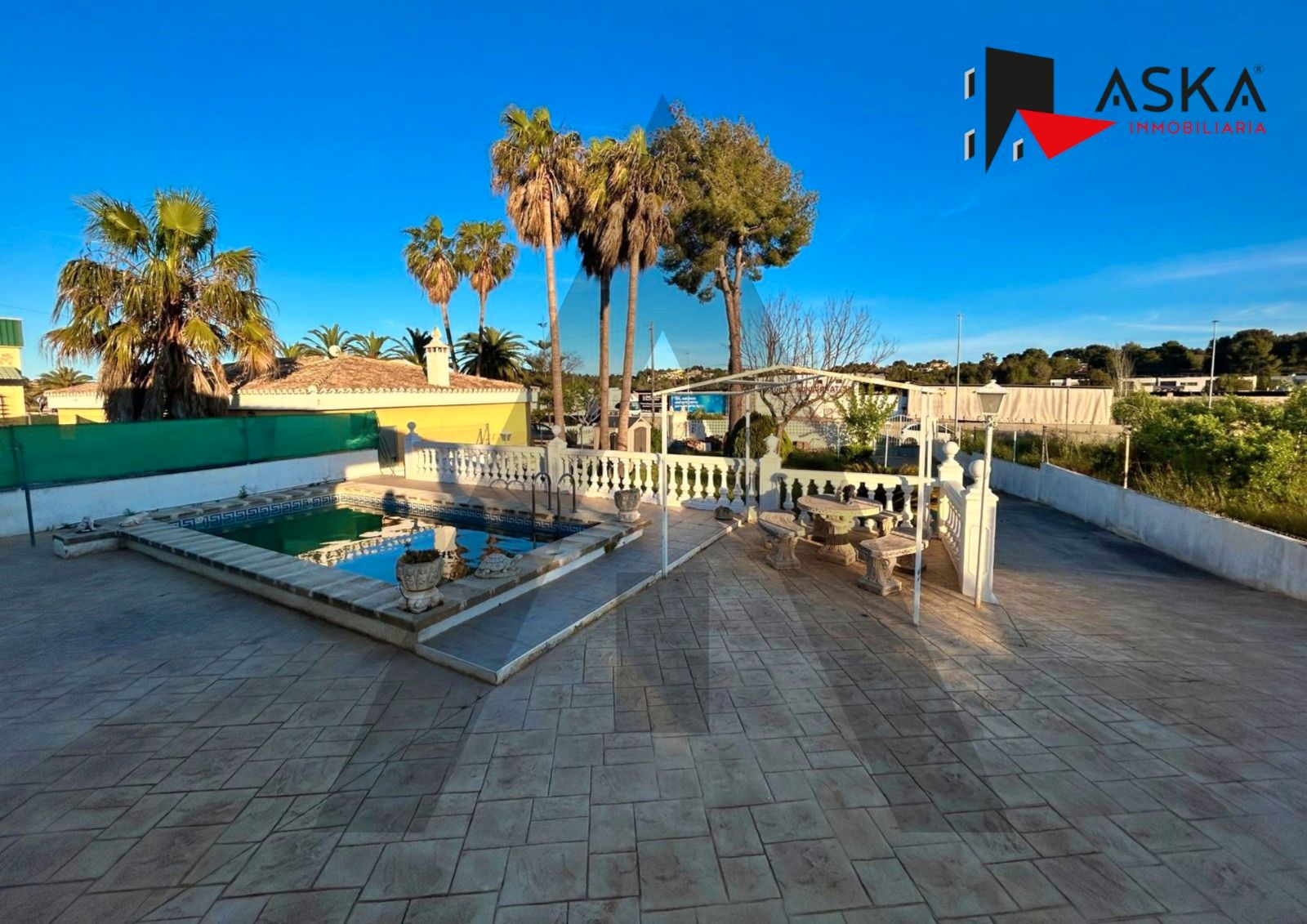 Exterior view of House or chalet for sale in Montserrat  with Air Conditioner, Private garden and Terrace