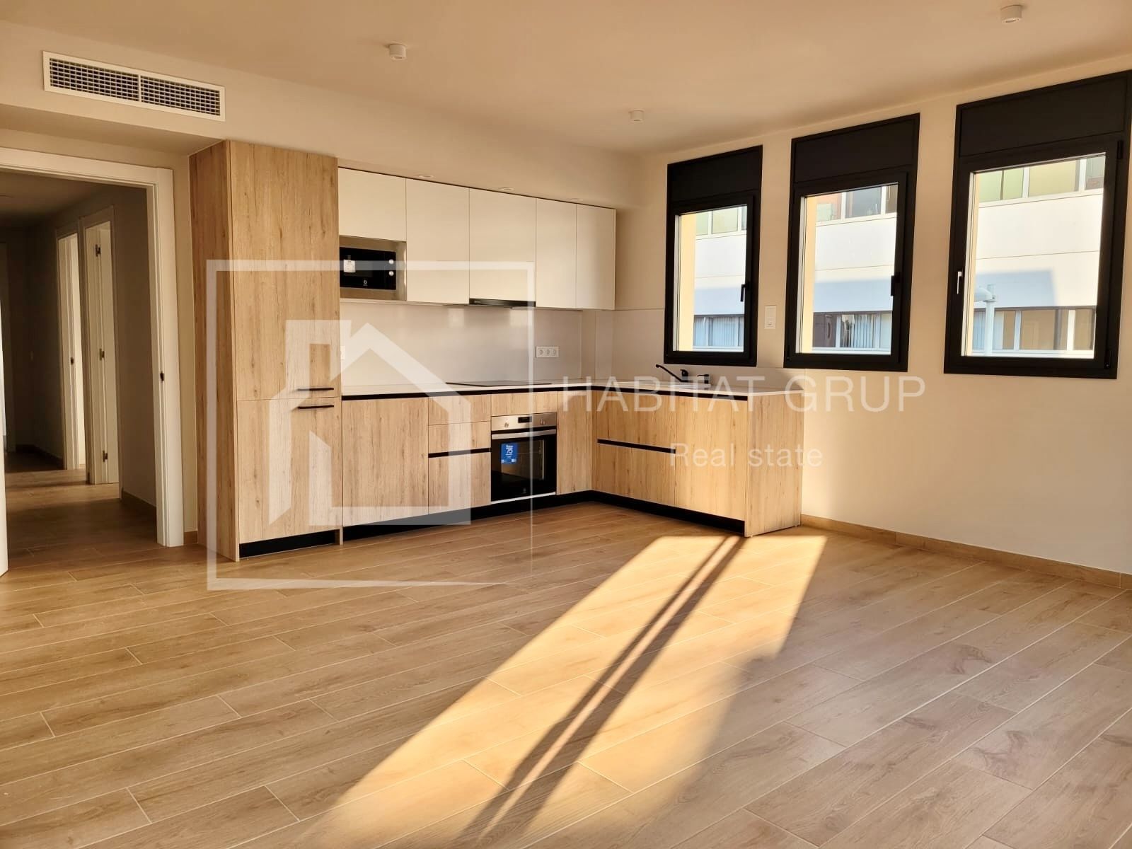Kitchen of Flat for sale in Palamós
