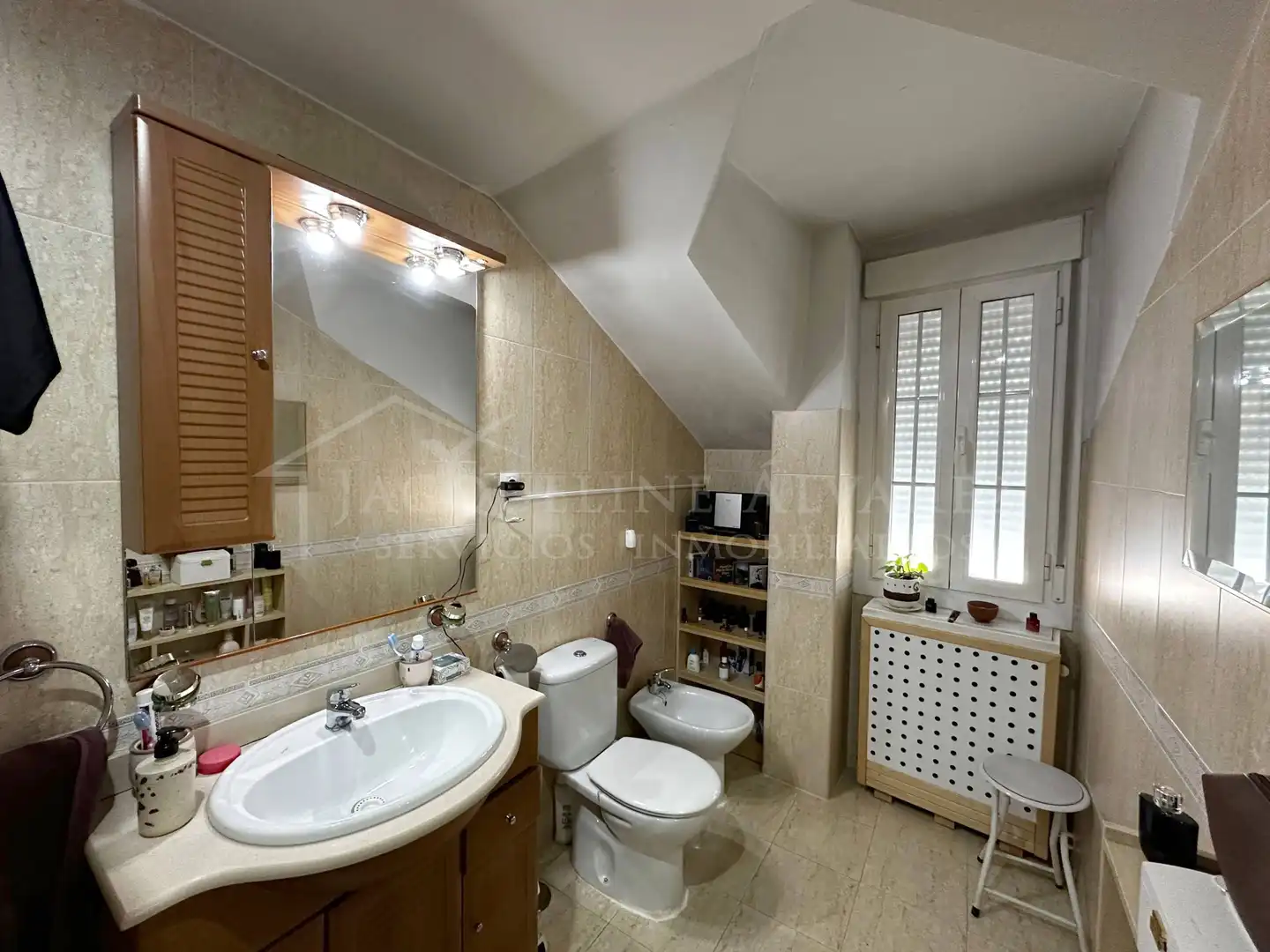 Badezimmer von Wohnungen zum Verkauf in Yeles mit Klimaanlage, Heizung und Abstellraum