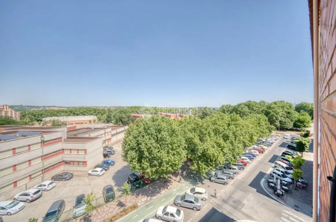 Parking of Flat for sale in Valladolid  with Heating