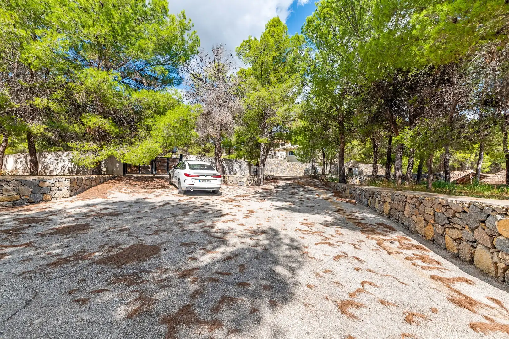 Vista exterior de Casa o chalet en venta en Polop con Terraza, Trastero y Piscina