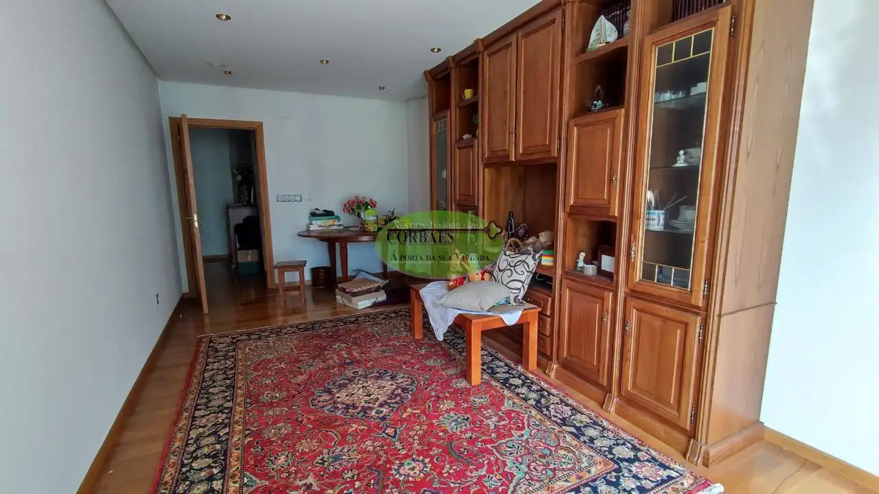 Piso con ascensor en venta en Residencia, imagen 3