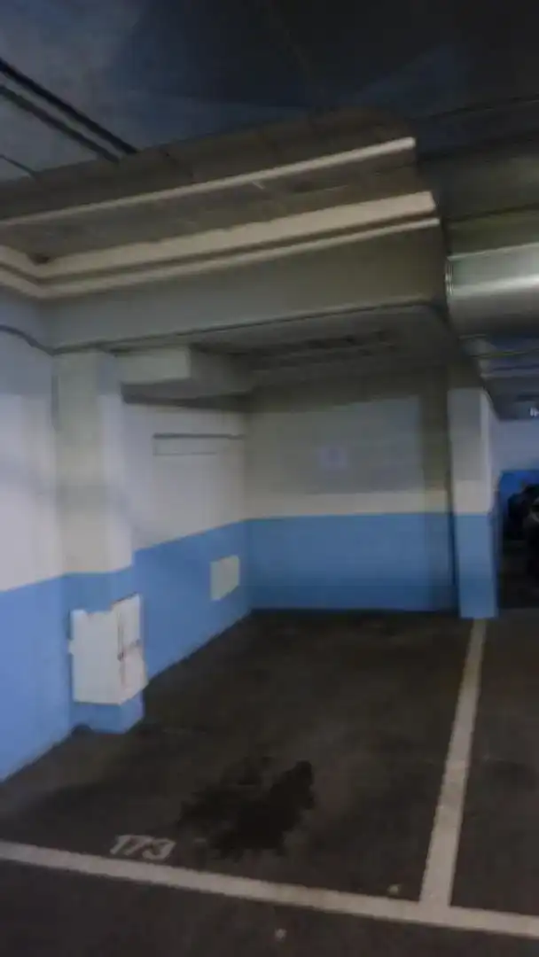 Garage for rent in Calle Rufino Ruiz Ceballos, Maliaño