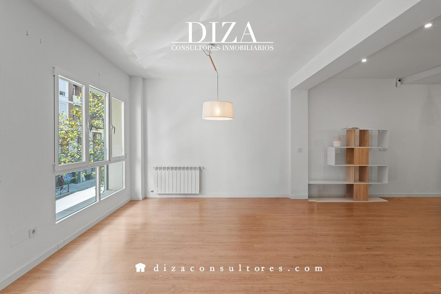 Bedroom of Flat for sale in  Madrid Capital  with Air Conditioner, Heating and Alarm
