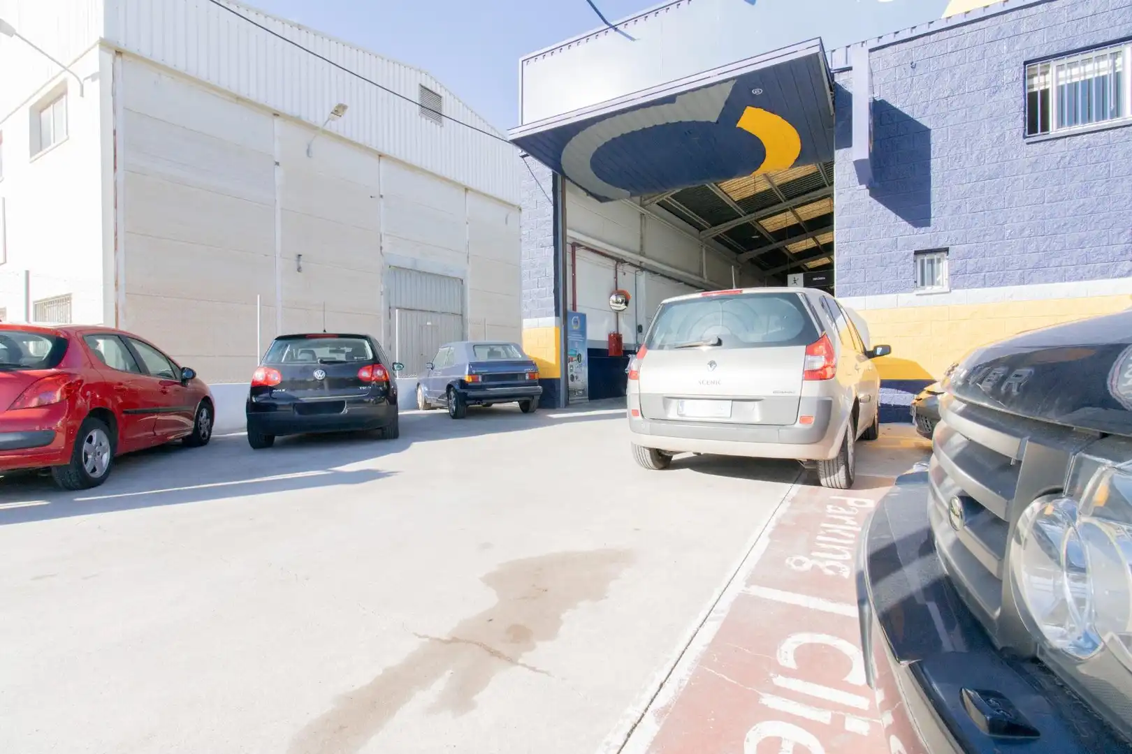 Parking de Nave industrial en venta en Sagunto / Sagunt