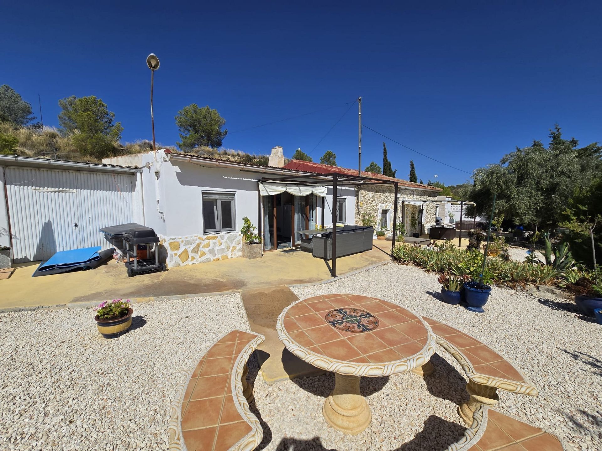 Exterior view of Country house for sale in Jumilla  with Terrace and Storage room