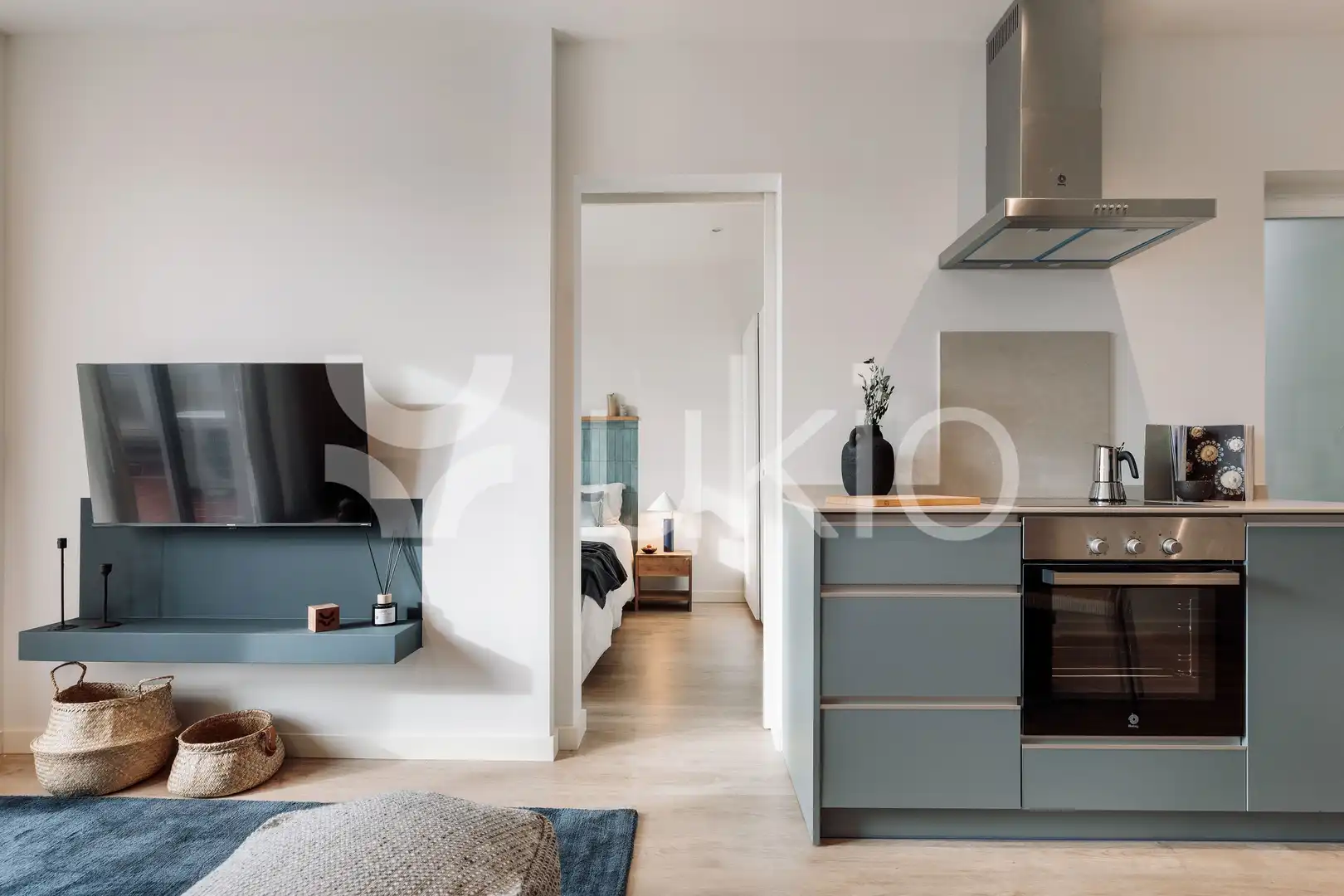 Bedroom of Attic for rent in Barcelona  with Air Conditioner, Heating and Terrace