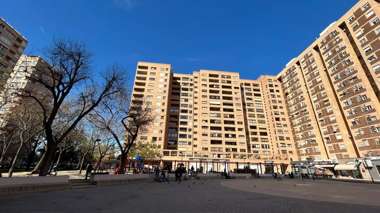 Vista exterior de Piso en venta en Valencia con Terraza