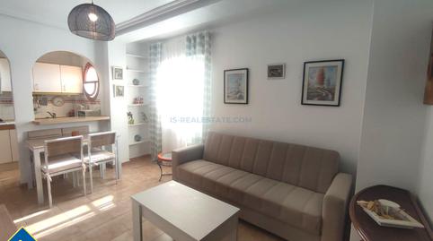 Foto 2 de Casa o xalet en venda a Nueva Torrevieja, Alicante