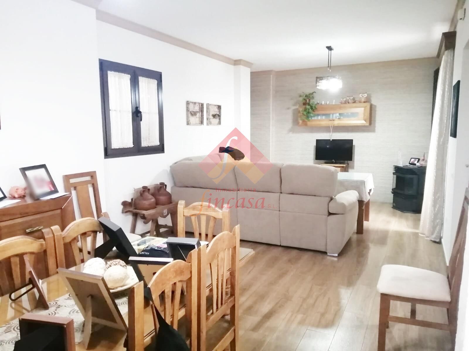 Sala d'estar de Casa o xalet en venda en Benaoján amb Calefacció, Terrassa i Balcó