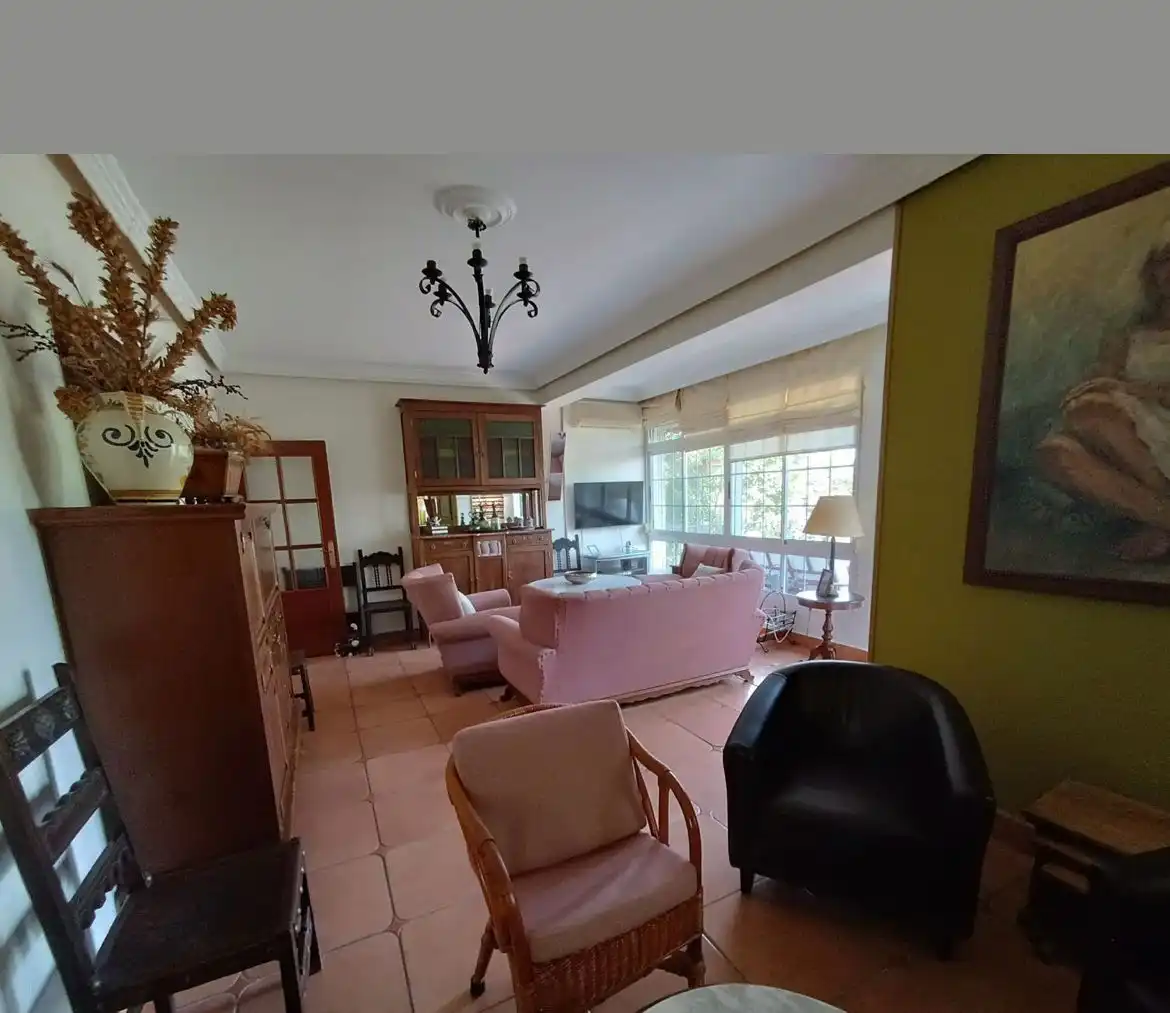 Sala de estar de Casa o chalet en venta en Mérida con Aire acondicionado, Calefacción y Jardín privado