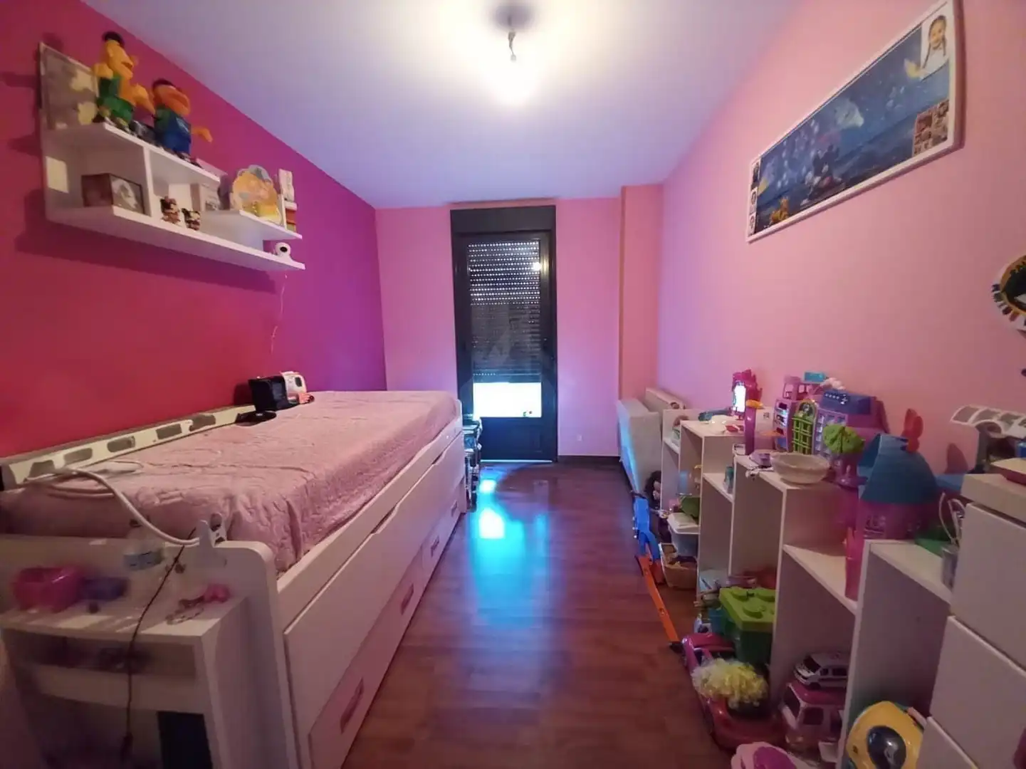 Bedroom of Flat for sale in  Logroño  with Air Conditioner, Heating and Private garden