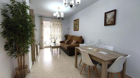 Foto 2 de Apartamento de alquiler en Valdepasillas - La Paz - Huerta Rosales, Badajoz