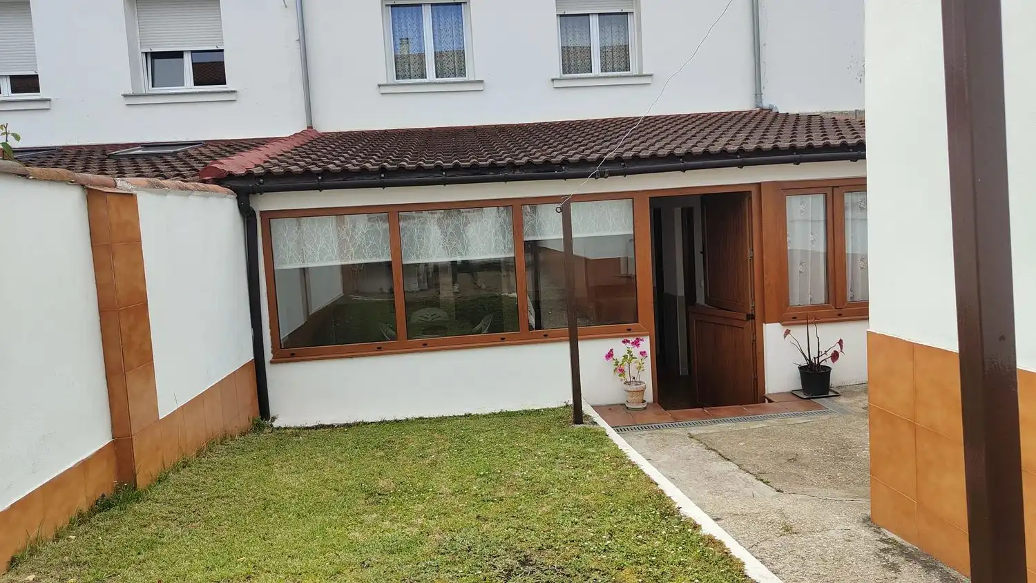 Exterior view of Houses for sale in Gijón   with Heating, Terrace and Storage room