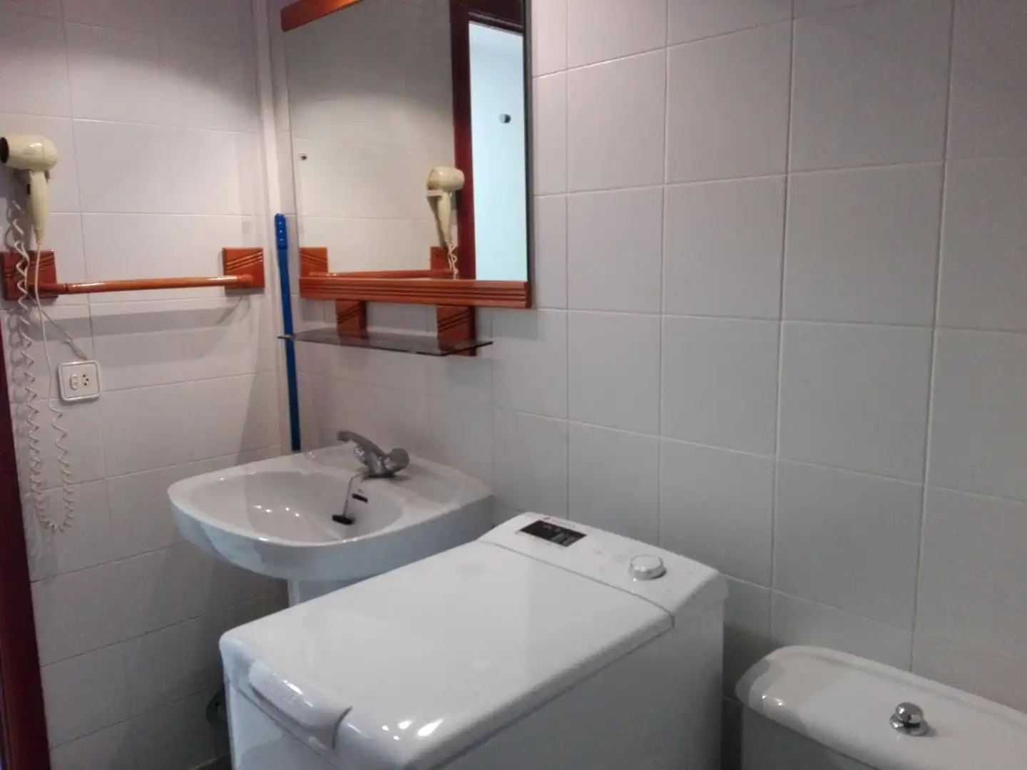 Bathroom of Apartments for sale in Salou  with Air Conditioner, Private garden and Terrace