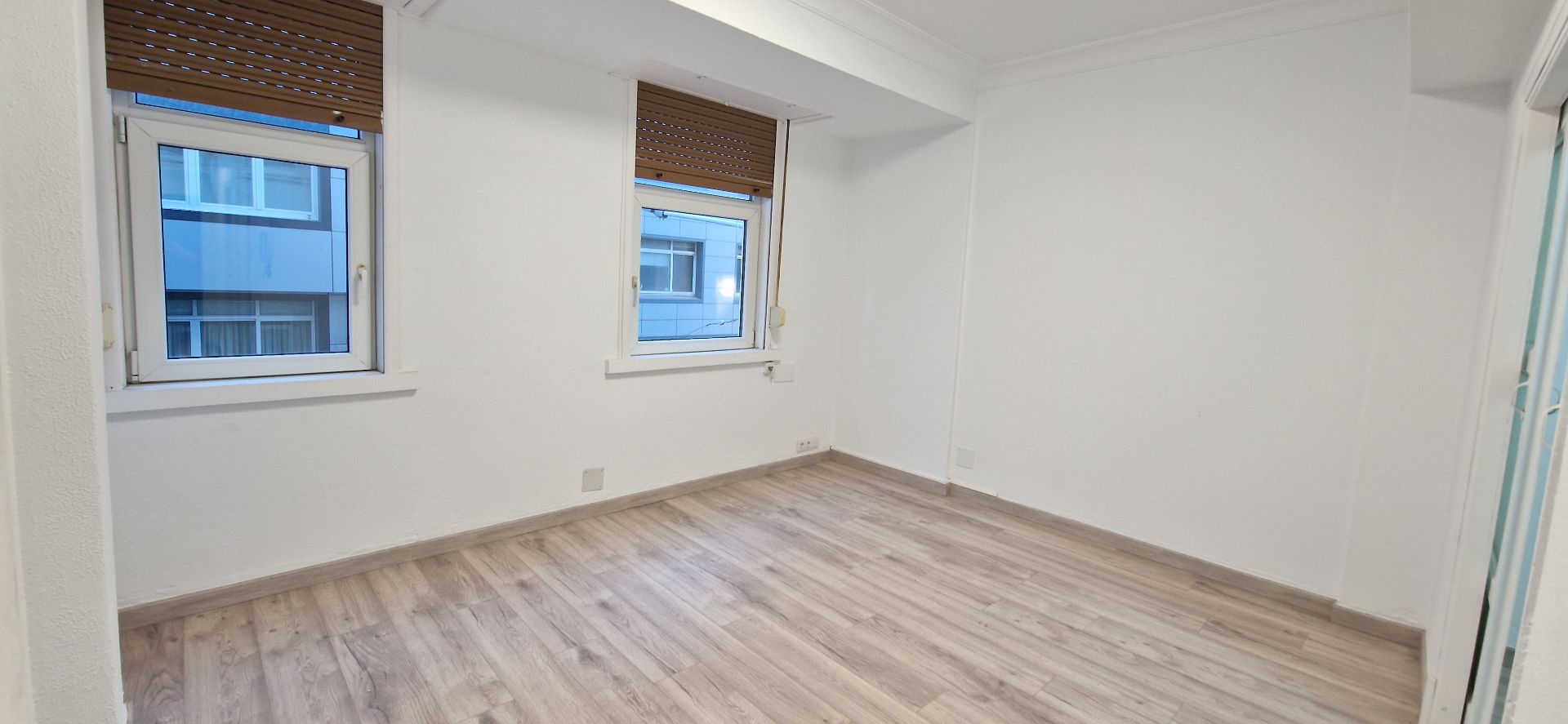 Dormitori de Pis de lloguer en A Coruña Capital  amb Forn i Rentadora