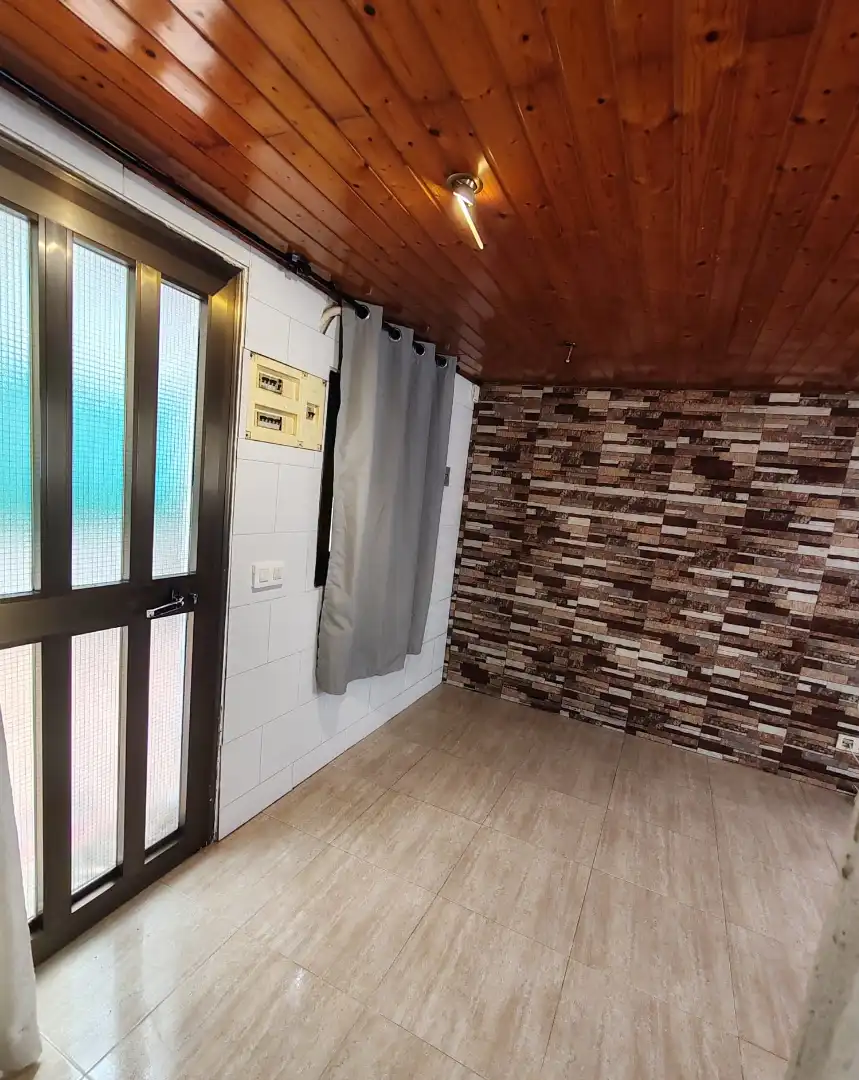 Study for sale in Badalona