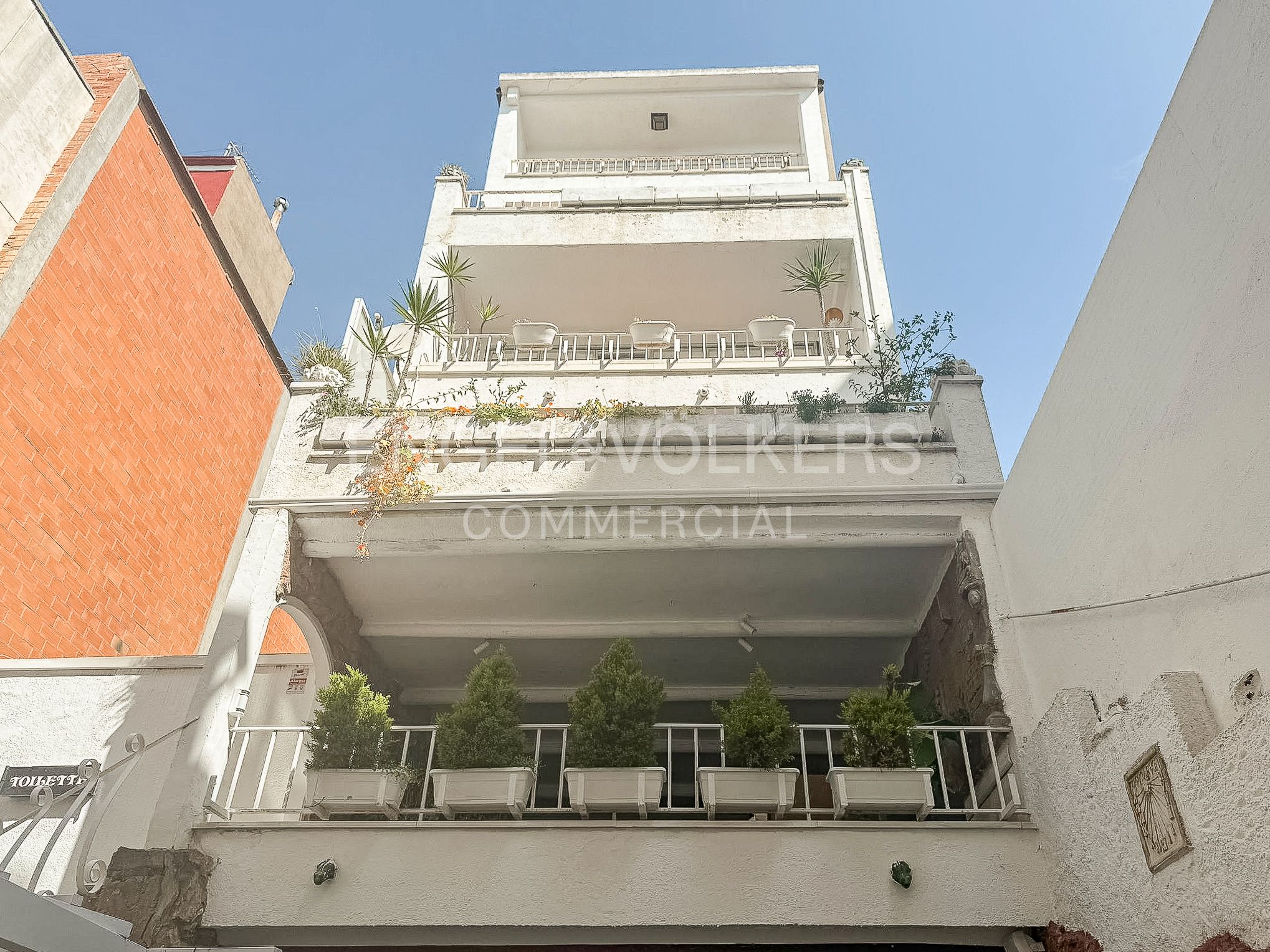 Vista exterior de Local en venda en Calella