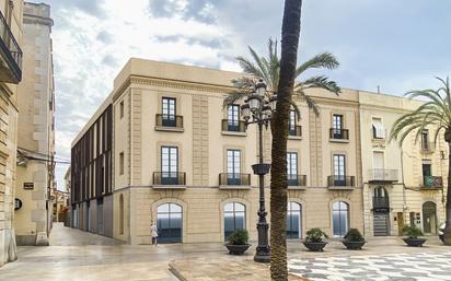 Vista exterior de Pis en venda en Vilanova i la Geltrú amb Aire condicionat, Calefacció i Terrassa