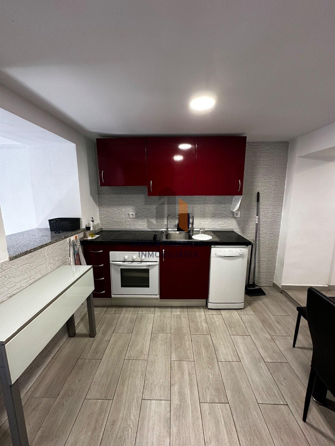 Cocina de Casa adosada de alquiler en Vélez-Málaga con Terraza y Amueblado