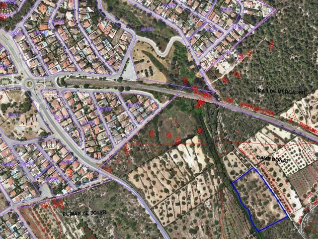 Terreno en Alquiler en Avinguda del Torrent, 2 en La Pobla de Montornès