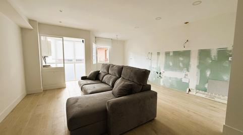 Photo 2 of Flat for sale in Calle Reyes de Navarra, Zaramaga, Araba - Álava