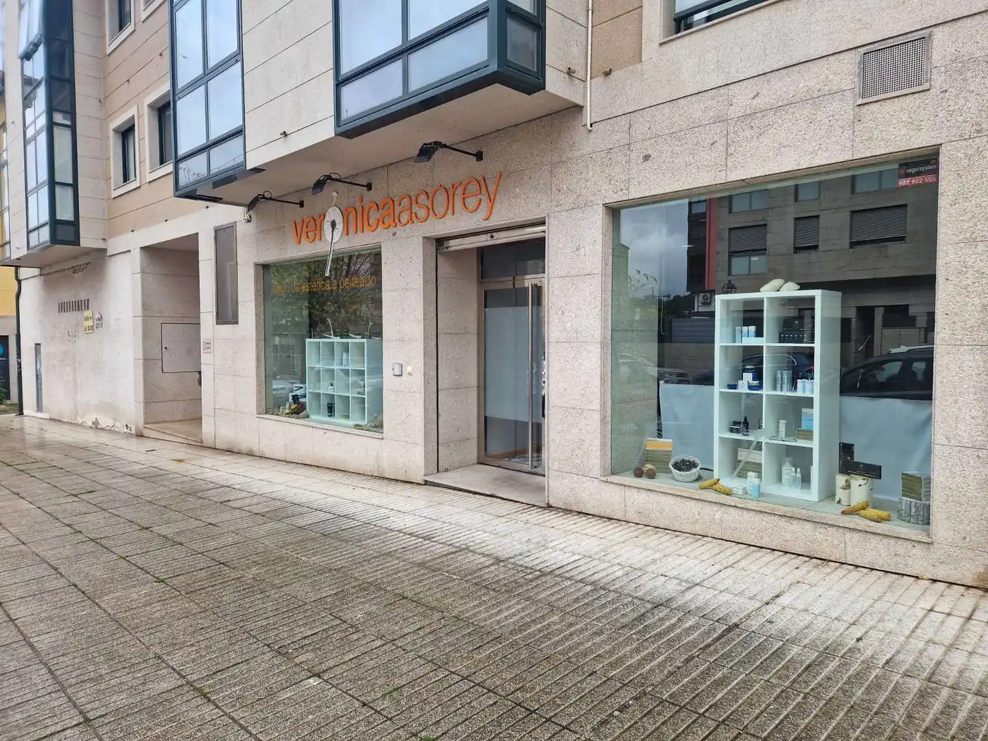 Locale commerciale in vendita a Bertamirans, imagen 19