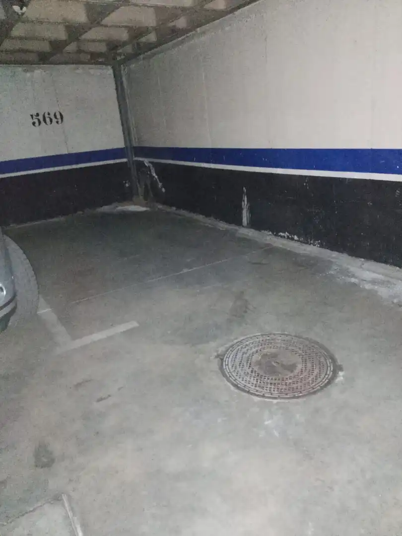 Einzelparkplatz mit Aufzug zur Miete in Calle de Evaristo San Miguel 23, imagen 3