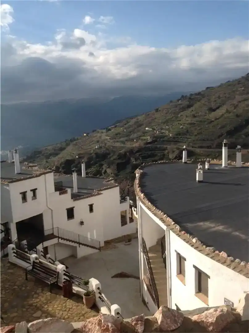 Vista exterior de Piso en venta en Ohanes