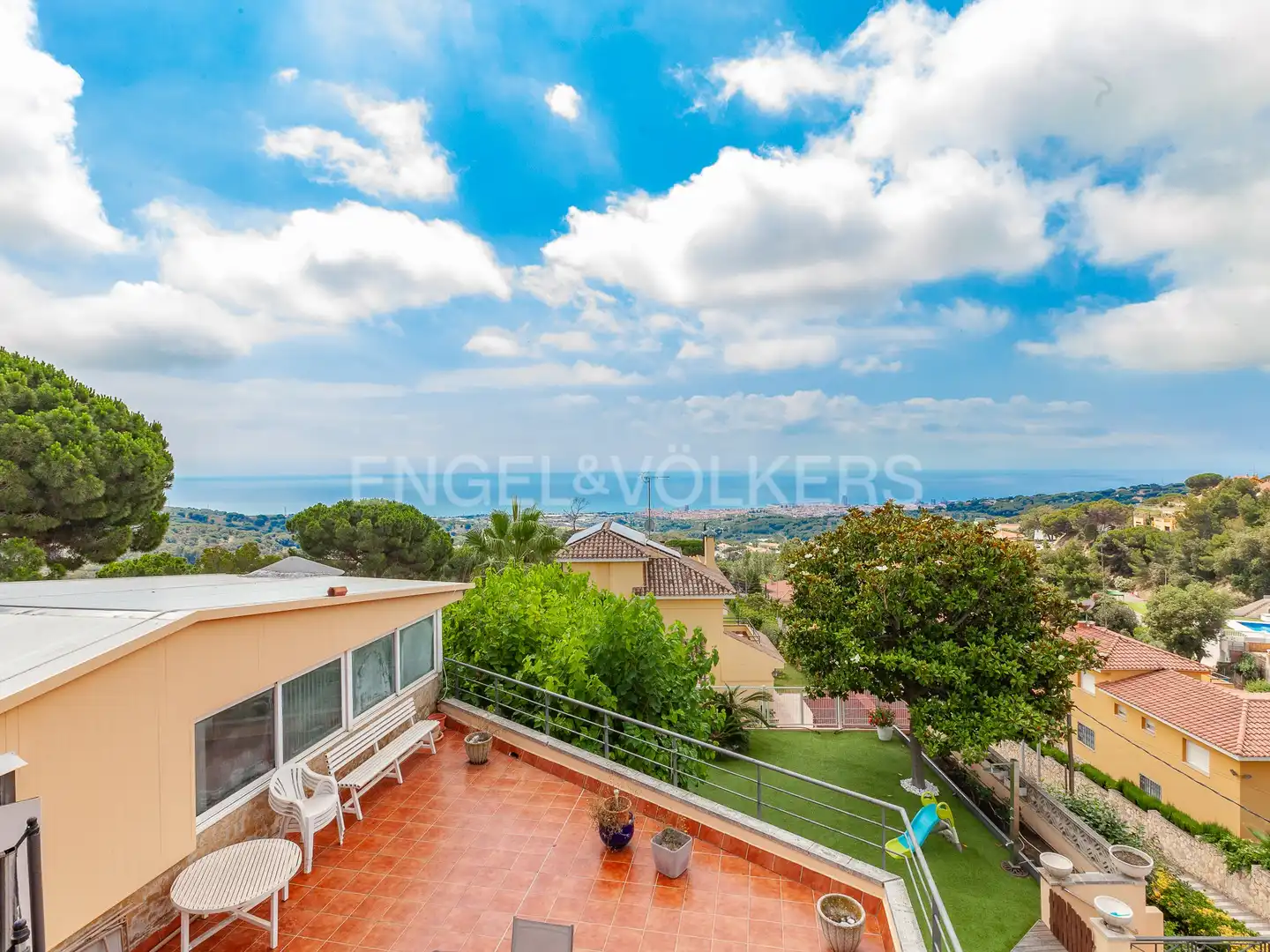 Vista exterior de Casa o chalet en venta en Mataró con Aire acondicionado, Calefacción y Jardín privado