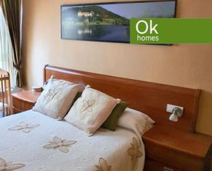 Bedroom of Flat for sale in Carral  with Heating, Parquet flooring and Terrace