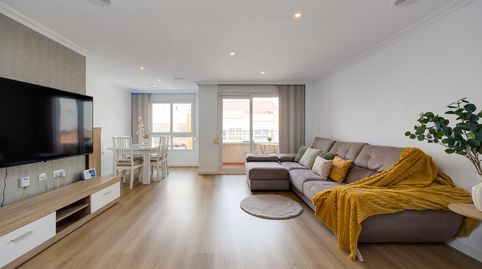 Foto 2 de Apartamento en venta en Calle San Pascual, 150, Centro - Muelle Pesquero, Torrevieja
