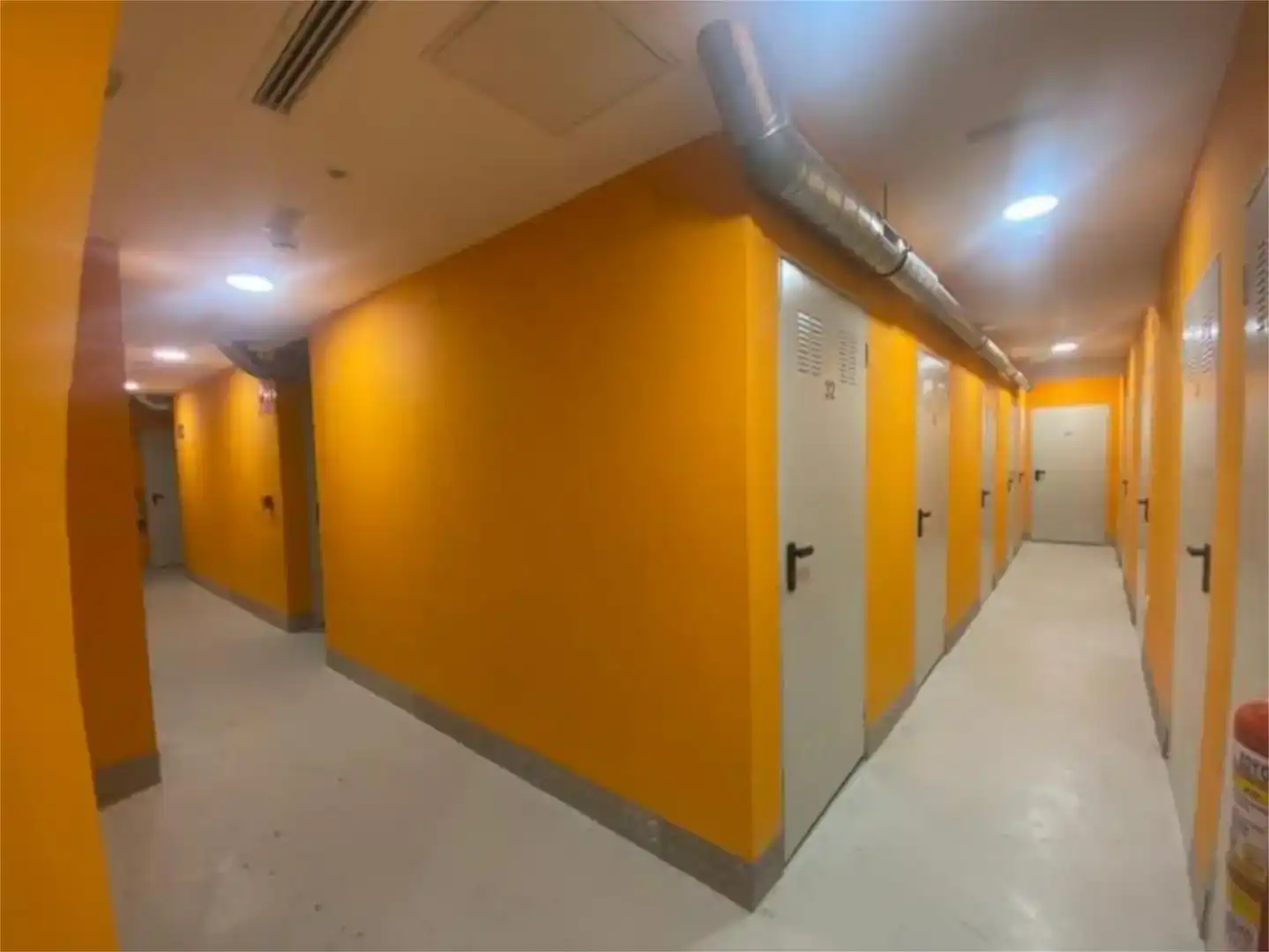 Storage room for sale in Madrid