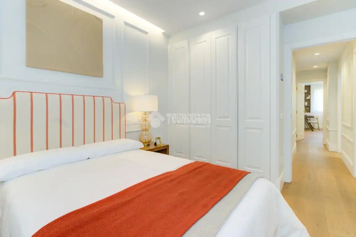 Dormitori de Pis en venda en Madrid amb Aire condicionat, Calefacció i Terrassa