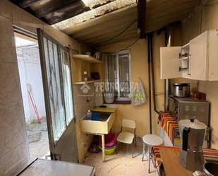 Cuina de Pis en venda en Fuenlabrada amb Jardí privat